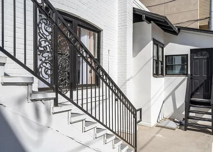 Apex Executive - 839 N 2nd Ave Phoenix