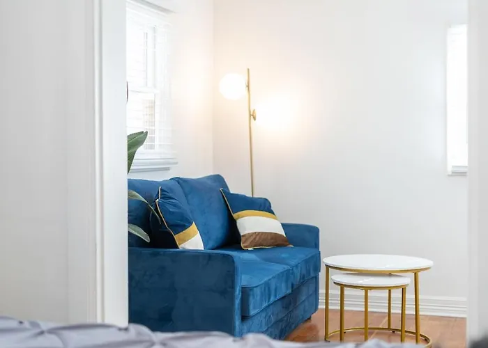 Apex Executive - 839 N 2nd Ave Apartment *