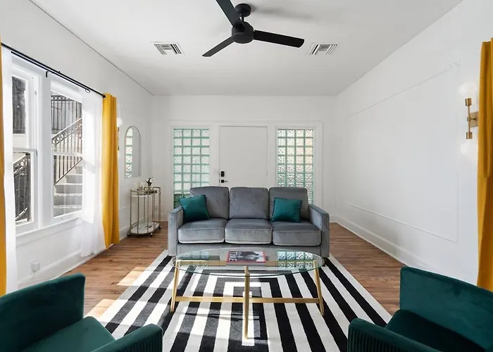 Apartment Apex Executive - 839 N 2nd Ave *